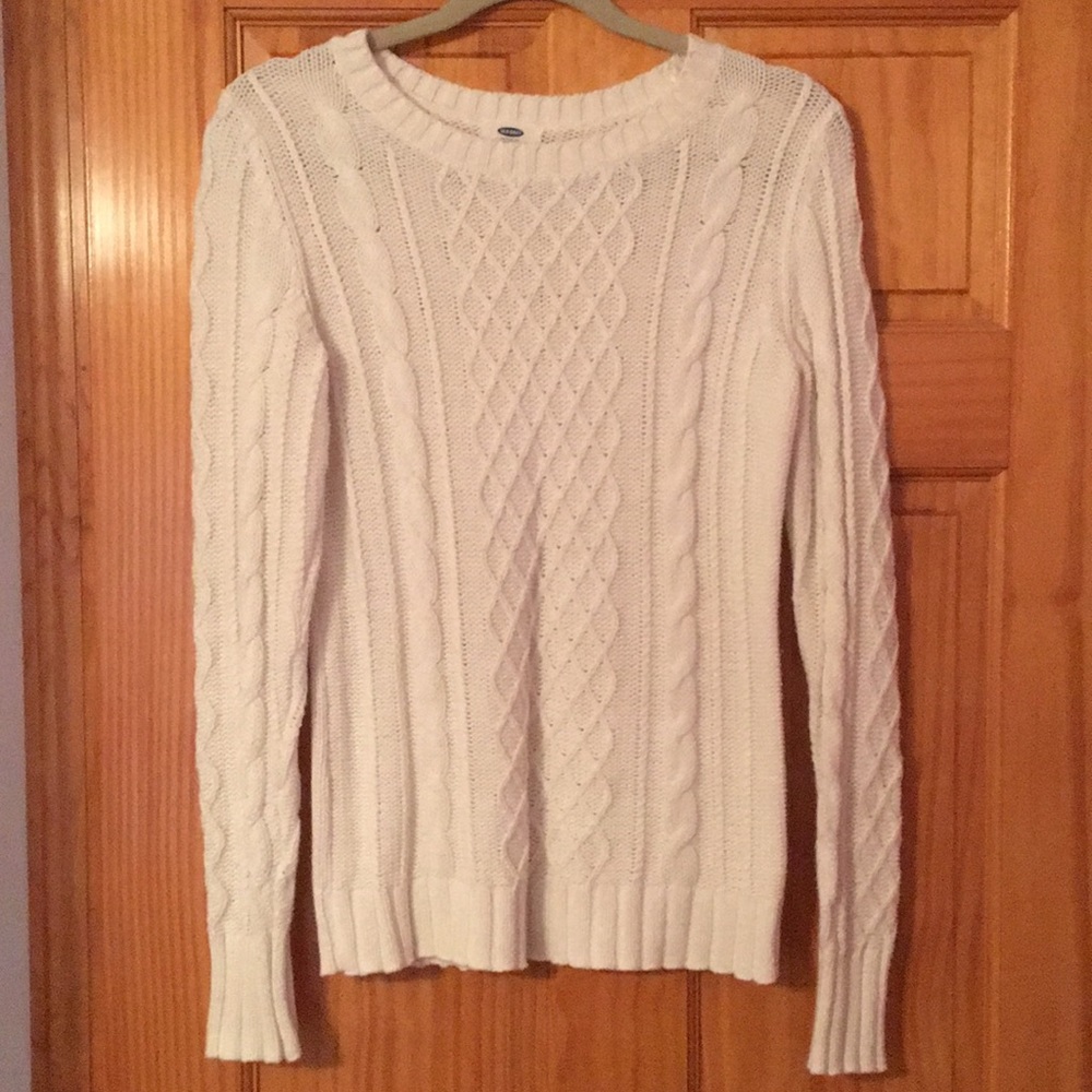 Women’s off-white Old Navy sweater